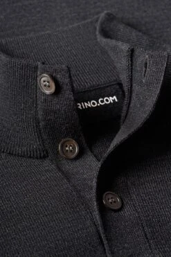 Joe Button 3D Antracite Grey -Kleding Winkel button 3d antracite grey hals web