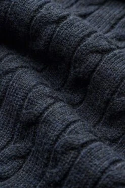 Joe Cable Blue Whale 11 Joe Cable Blue Whale -Kleding Winkel cable blue whale stof web