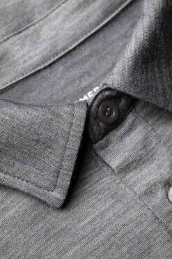Joe Shirt Polo Short Sleeve Harvard Grey 8 Joe Shirt Polo Short Sleeve Harvard Grey -Kleding Winkel detail button harvardgrey 800x1200