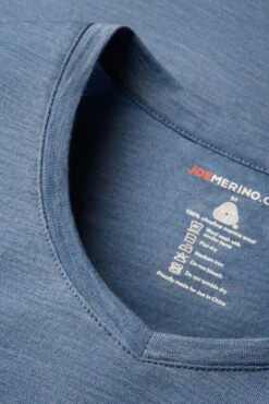 Shirt V-Neck Ice Blue -Kleding Winkel ice blue v neck hals web