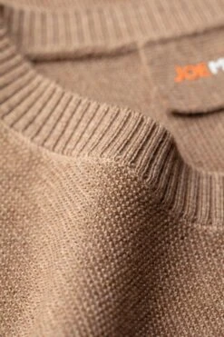 Joe Bee Caramel -Kleding Winkel joe bee caramel hals