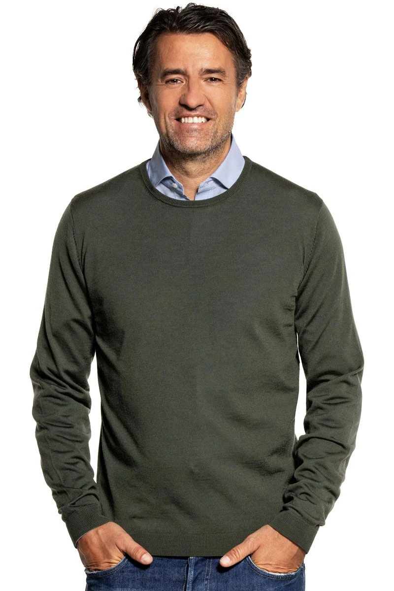 Classic Crew Classy Moss 1 Classic Crew Classy Moss