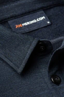 Joe Overshirt Pockets Blue Whale -Kleding Winkel joe overshirt bluewhale detail kraag web