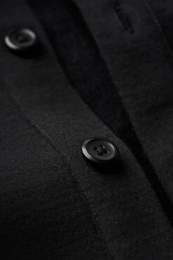 Joe Overshirt Pockets Deep Black -Kleding Winkel joe overshirt deepblack detail knoop web