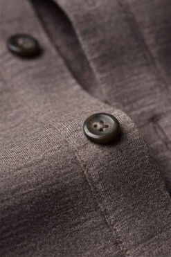 Joe Overshirt Pockets Muddy Clay -Kleding Winkel joe overshirt muddyclay detail knoop web