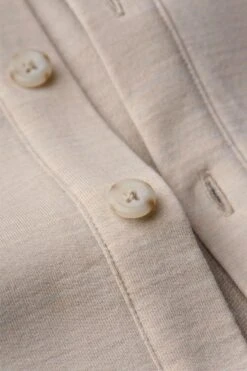 Joe Overshirt Pockets Sparkling Champagne -Kleding Winkel joe overshirt sparklingchampagne detail knoop web
