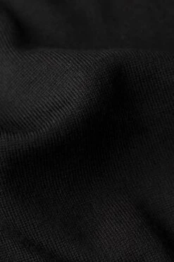 Joe Riva Crew Short Sleeve Deep Black -Kleding Winkel joe riva round deepblack detail stof