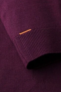 Joe Riva Crew Short Sleeve Red Cabbage -Kleding Winkel joe riva round redcabbage 2 detail stof