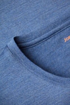 Joe Shirt V-neck Yacht Blue -Kleding Winkel joe shirt vneck yachtblue detail