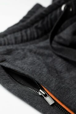 Joe Sweatshorts Antracite Grey 10 Joe Sweatshorts Antracite Grey -Kleding Winkel joe sweatshort deep antra detail rits