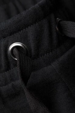 Joe Sweatshorts Deep Black 10 Joe Sweatshorts Deep Black -Kleding Winkel joe sweatshort deep black detail veters