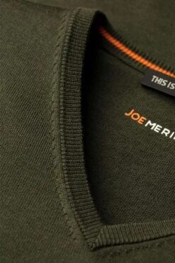Joe V-neck Extra Long Classy Moss -Kleding Winkel joe vneck classymos detail kraag 1