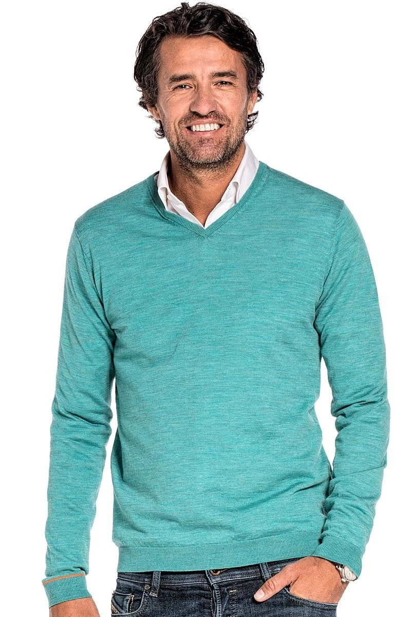 Joe V-Neck Pacific Green 1 Joe V-Neck Pacific Green