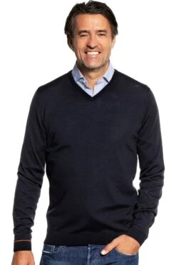 Joe V-Neck Very Dark Navy