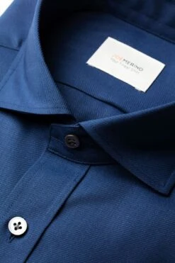 Joe Woven Shirt Indigo Blue -Kleding Winkel joe wovenshirt indigoblue detail kraag