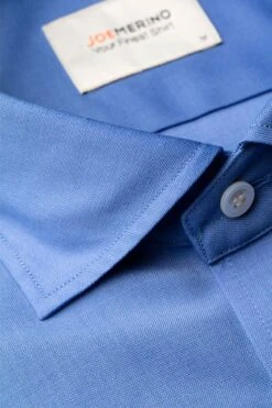 Joe Woven Shirt Valencia Blue -Kleding Winkel joe wovenshirt valenciablue detail kraag