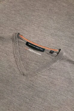 Joe V-Neck Soil Brown -Kleding Winkel sb