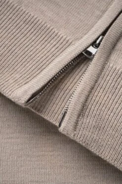 Joe Cardigan 2-Way Zip Desert Beige -Kleding Winkel twowayzip desertbeige detail rits