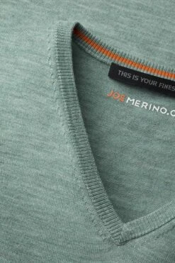 Joe V-Neck Antique Mint 8 Joe V-Neck Antique Mint -Kleding Winkel v neck antiquemint detail02