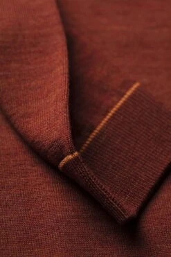 Joe V-neck Copper Canyon 9 Joe V-neck Copper Canyon -Kleding Winkel v neck coppercanyon detail04