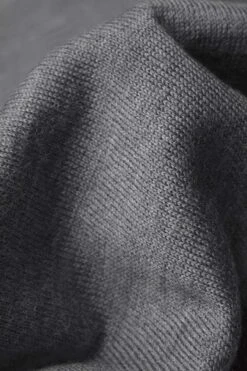 Joe V-neck Extra Long Harvard Grey 9 Joe V-neck Extra Long Harvard Grey -Kleding Winkel v neck harvardgrey detail02 1
