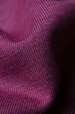 Joe V-Neck Juicy Raspberry 9 Joe V-Neck Juicy Raspberry -Kleding Winkel v neck juicyrasberry b