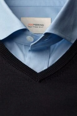 Joe V-Neck Very Dark Navy -Kleding Winkel verydarknavy layering wovenshirt