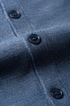 Joe Gilet Jeans Blue 7 Joe Gilet Jeans Blue -Kleding Winkel vest jeans blue knopen web 1