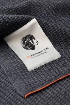 Joe Yak Blanket Grey -Kleding Winkel yak blanket antra macro